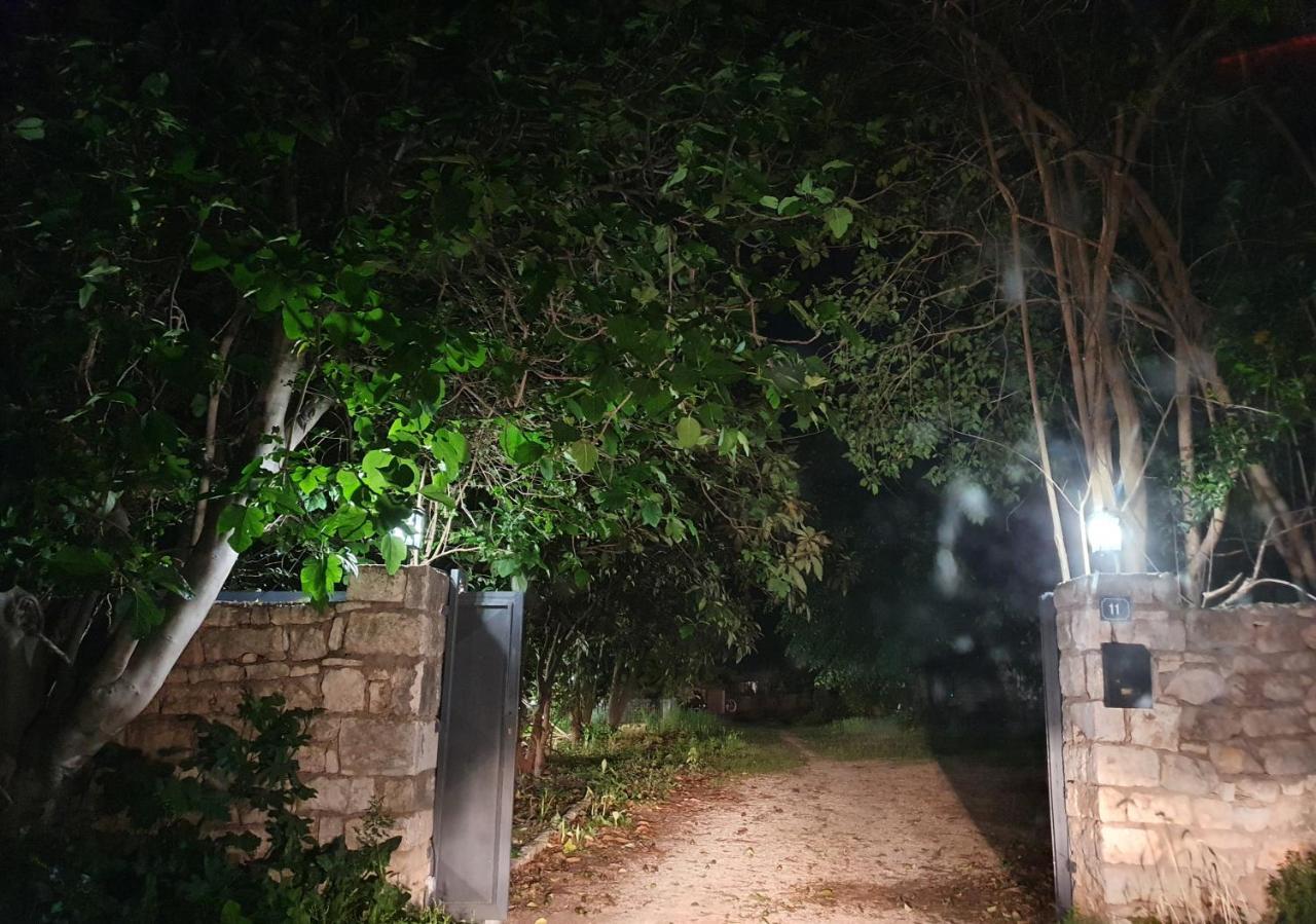 Вилла The Pitoulis Mansion Игуменица Экстерьер фото